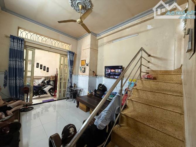Ngang 13m nhà không quy hoạch không lộ giới đường Thống Nhất Phường 11 Gò Vấp giá 4 tỷ 72 - 3