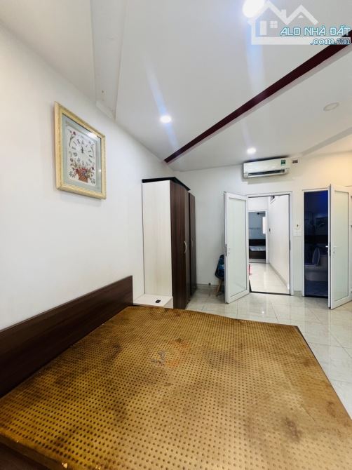 BÁN ĐẤT TẶNG NHÀ KHU VIP TÊN LỬA ĐƯỜNG 16M THU NHẬP 8TR/TH - 3