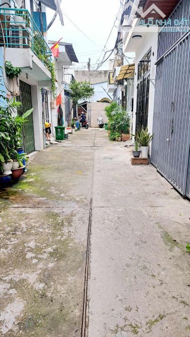 BÁN NHÀ CẤP 4 HẺM XE HƠI NGAY CHỢ ĐÔNG BẮC SÁT PHẦN MỀM QUANG TRUNG - 3