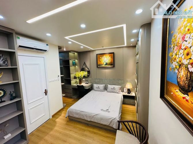 Khương Đình - 43m² - MT 4m - Giá 8.95 Tỷ | Nhà Đẹp Long Lanh, Nội Thất Xịn - 3