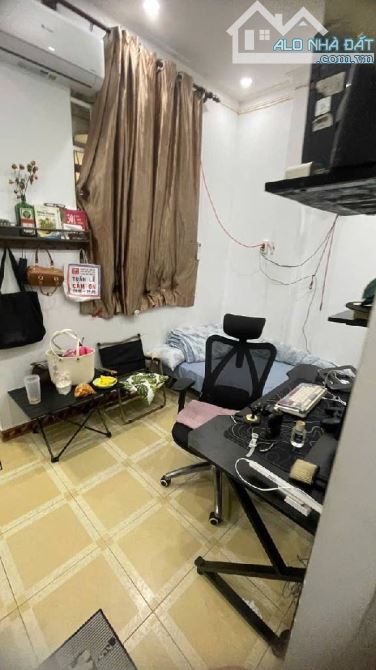 Bán gấp nhà ở ngay Âu Dương Lân, hẻm cao ráo rộng rãi, 60m2, 4 PN, SHR, HCĐ, chỉ 6.8 tỷ. - 4