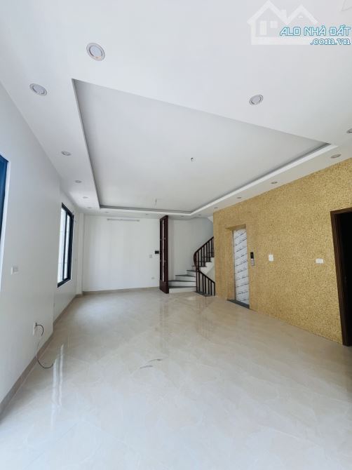 BÁN NHÀ BẾ VĂN ĐÀN – 54M² x 5 TẦNG -Ô TÔ TRÁNH THANG MÁY GIÁ 13.5 TỶ - 4