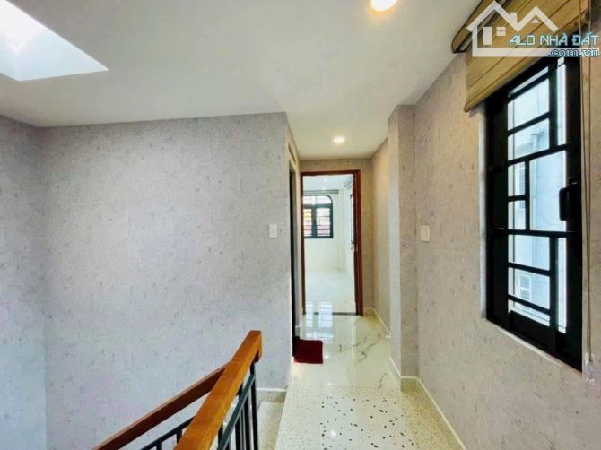 🏠 NHÀ 5 TẦNG, VĂN KHỐI – GÒ VẤP - HẠ CHỈ 6 ,8 TỶ  - Diện tích đất: 75m² (4,65 x 13,6m - 4