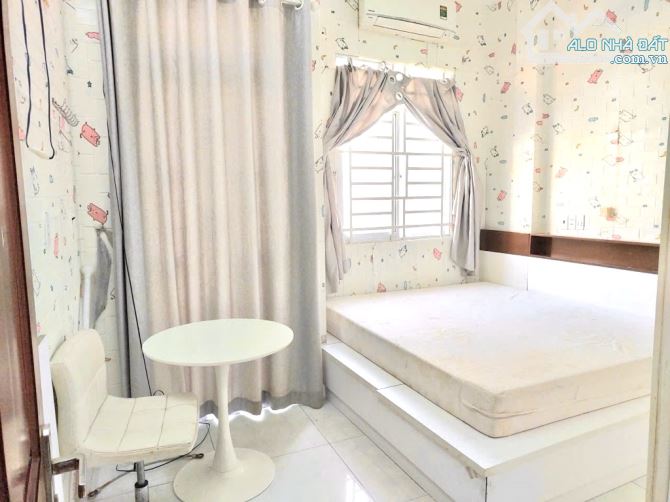 Nhà MT Hẻm 5 M Gồm 3 Tầng DT: 50m2 Lê Văn Lương P.Tân Kiểng q7 chỉ hơn 7 Đồng Thương Lượng - 4