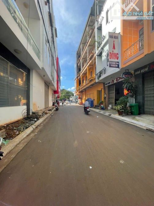 💥💥💥 BÁN NHÀ MÊ LỬNG MẶT TIỀN CAO ĐẠT - 4