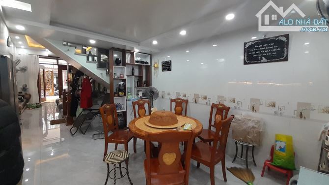 7 tỷ 6 Bán nhà 4 tầng tại Văn Cao , Đằng Lâm , Hải An - 4