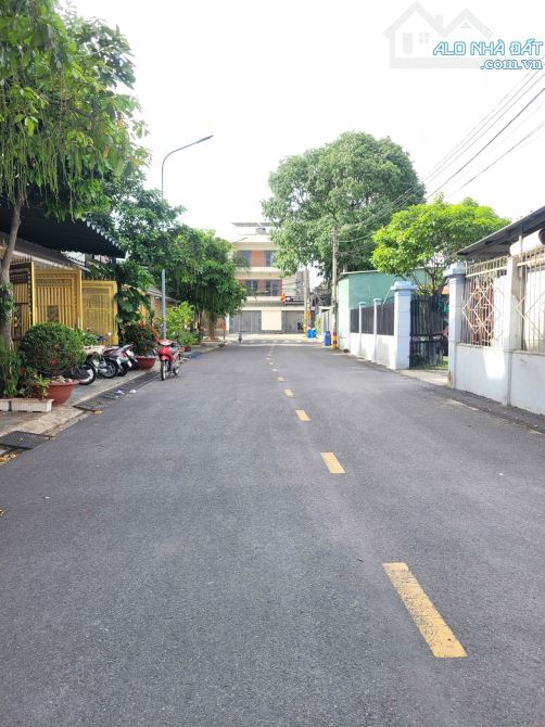 nhà 67,7m2 2Lầu gần đường Trần Hưng Đạo 200m, p.Đông Hòa, Tp.Dĩ An - 4