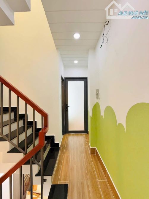 GẤP, HÀNG NGỘP! Đường Cô Giang 4tỷ2 Dt 53m2 (3PN 3WC), Hẻm 3m có vỉa hè - 4