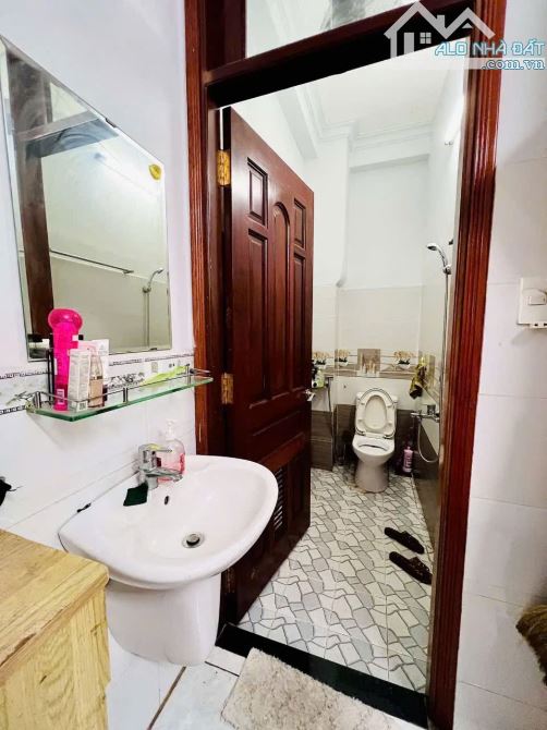 BÁN NHÀ HẺM XE HƠI DIỆP MINH CHÂU TÂN PHÚ - DT 4X14M, 2 TẦNG, 2PN, SỔ HỒNG - GIÁ CHỈ 7.9 - 4