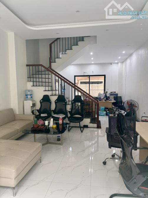 Căn 70m San Hô 18 gần Biển Tạo Sóng, Công viên Bể bơi ngay chân nhà, đã hoàn thiện 2 tầng… - 4