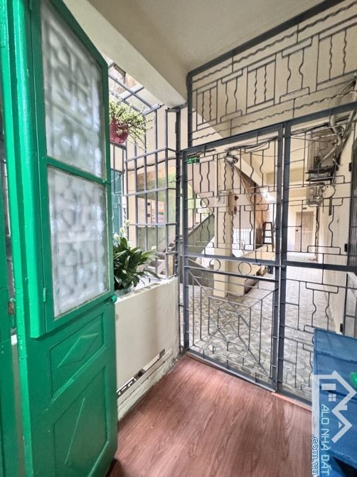 BÁN CĂN HỘ TẬP THỂ PHỐ HỒNG MAI 90M2- ĐẦU HỒI, SIÊU THOÁNG PHÒNG NÀO CŨNG CÓ CỬA SỔ, CHỦ Đ - 4