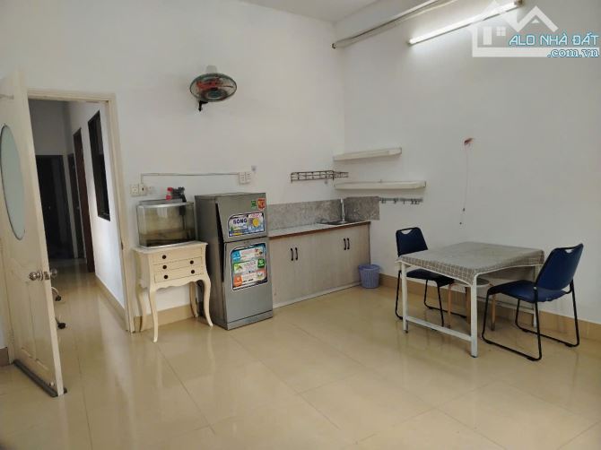 CHO THUÊ CĂN HỘ STUDIO FULL NỘI THẤT QUẬN 4 - 4