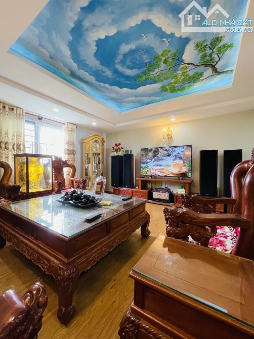 🏡 SIÊU PHẨM 5 TẦNG BTCT – Ô TÔ NGỦ TRONG NHÀ 📍 Đường TL37, P. Thạnh Lộc, Q.12 - 4