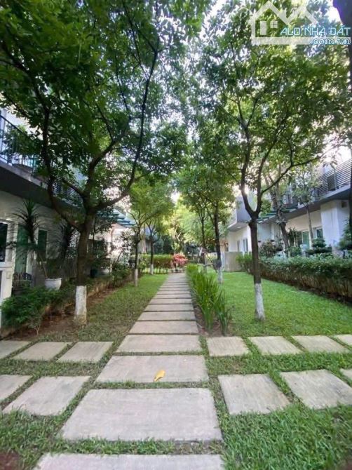 Biệt Thự - View Vườn Hoa - Tặng FULL Nội Thất Nhập - PARKCITY  LÊ TRỌNG TẤN: 120m x5T,30TY - 4