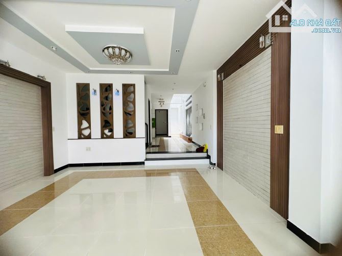 Hẻm xe Hơi 6M Đường Lam Sơn, Cửu Long Ngay Sân Bay Khu Vip 4 Tầng 8 tỷ9 - 4