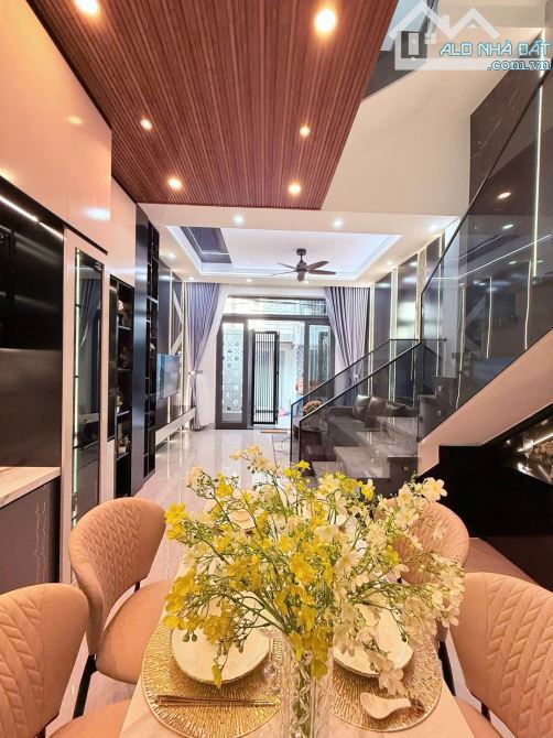 Chính chủ gửi bán nhà 2 tầng lô góc 2 mặt kiệt full toàn bộ nội thất kiệt đường Hải Phòng. - 4