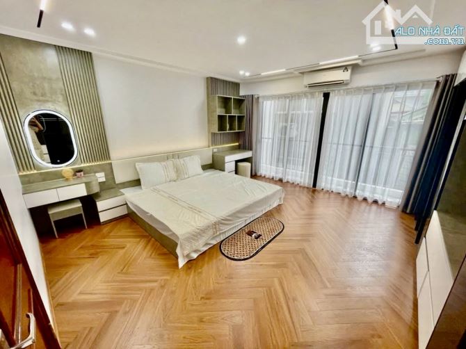 Bán Nhà Ngọc Lâm hơn 11 tỷ-6 TẦNG THANG MÁY-FULL NỘI THẤT-GARA Ô TÔ-TRUNG TÂM-SÔ VUÔNG - 4