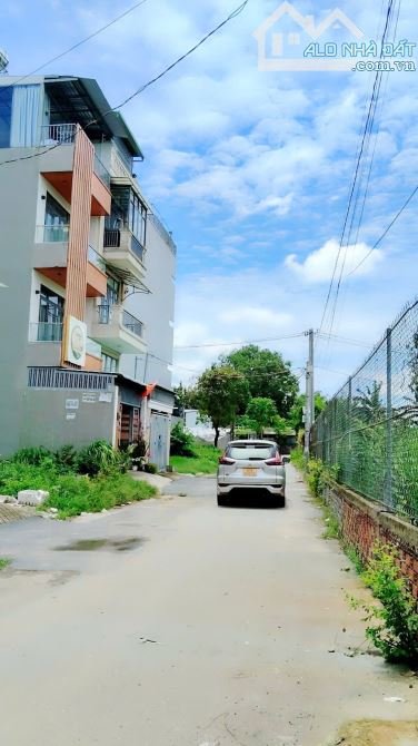 BÁN LÔ ĐẤT PHƯỜNG LINH ĐÔNG GIÁP PHẠM VĂN ĐỒNG HẺM XE TẢI KHU DÂN TRÍ CAO,5TỶ - 4