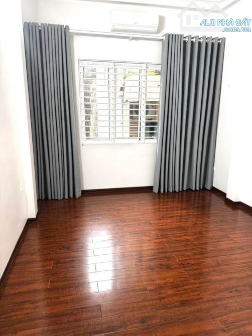 Cho thuê nhà ngõ Quan Thổ 3, 4 tầng x 36m2, 4 ngủ, KD Spa, VP, ở gia đình, 16.5tr iệu - 4