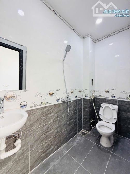 💥 BÁN NHÀ CHÍNH CHỦ HXH – BÙI QUANG LÀ, GÒ VẤP – 42M² – 3 TẦNG – HƠN 6 TỶ - 4