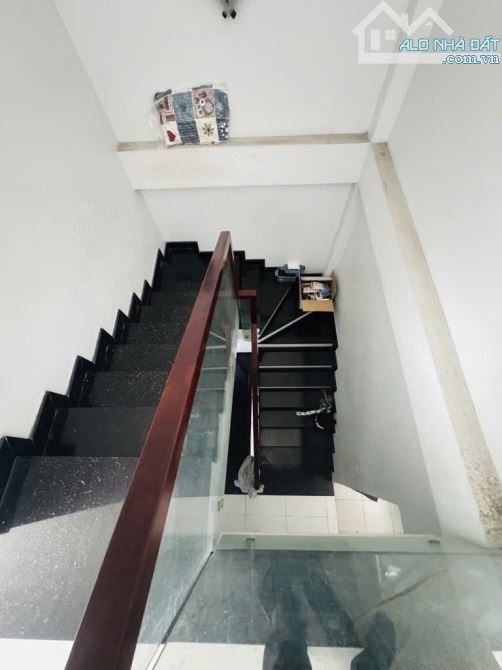 Bán Nhà Lê Trọng Tấn - Hẻm 6m - 3 Lầu - 56m2 - Nhỉnh 5 Tỷ - 4