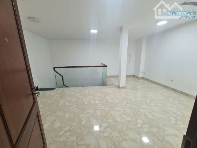 cho thuê sàn tầng 1,2 tại khu đô thị Mễ Trì_Diện tích 150m2/sàn_Giá thuê 60 triệu/tháng - 4
