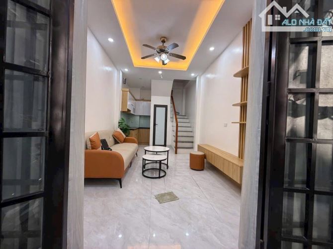 bán nhà Ngõ Thịnh Hào 2 – Đống Đa – 25m² – 5 tầng – MT 3m – 6.18 tỷ - 4
