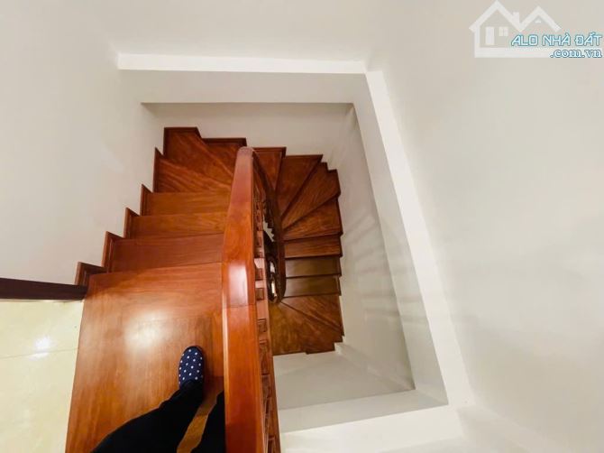 BÁN NHÀ HÀO NAM – 70M² – 6 TẦNG – FULL NỘI THẤT – GIÁ 7.85 TỶ - 4