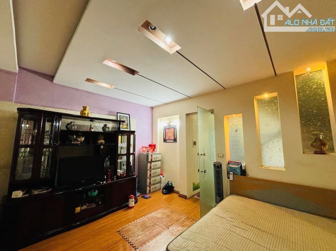 VĂN CAO - HOÀNG HOA THÁM, PHÂN LÔ GIÁO VIÊN, GARA, 50M2 x 5T, MT 4.6M, 15 TỶ - 4