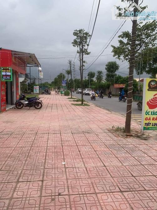 Bán 2 lô liền trục chính 20,5m kđt An Bình Vọng Đông - Yên Phong - Bắc Ninh.  ♦️DT 200m2 - 4