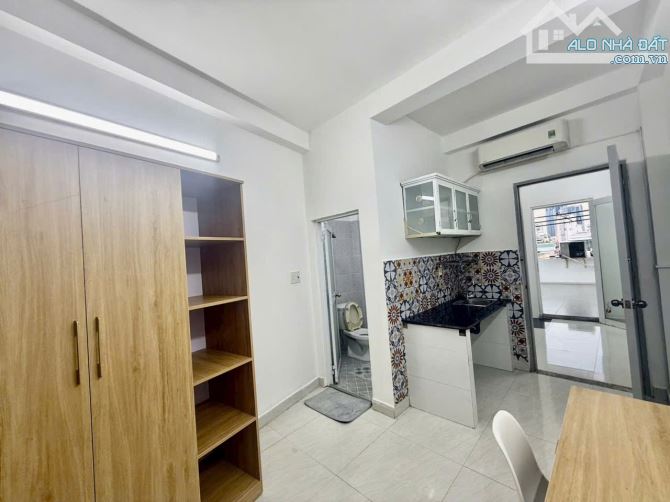 Cần bán chdv: hẻm số 122/phan văn Hân, P17 , B.Thạnh 8pn - 9wc- đang thu nhập cao - 4
