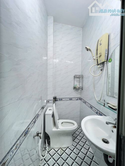 CG:[4.5 TỶ]🏡 CẦN BÁN NHÀ 1 TRỆT 1 LẦU-55M2 – HẺM ĐƯỜNG 102, QUẬN 9 ✅ Giá bán: 4,5 tỷ - 4