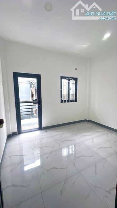 🌹SIÊU PHẨM 2 TẦNG MỚI KENG LUNG LINH NGAY ĐƯỜNG TỈNH LỘ 10 (BÀ HOM NỐI DÀI) QUẬN BÌNH TÂN - 4