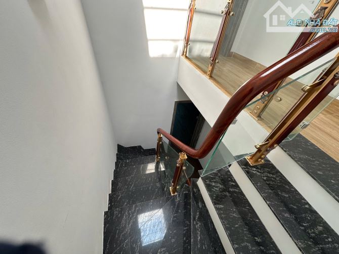 CƠ HỘI VÀNG SỞ HỮU NHÀ 3 TẦNG MỚI ĐẸP – NGÕ NÔNG-GẦN NHÀ HỒ ĐIỀU HÒA- GẦN CHỢ  -VÀI BƯỚC C - 4