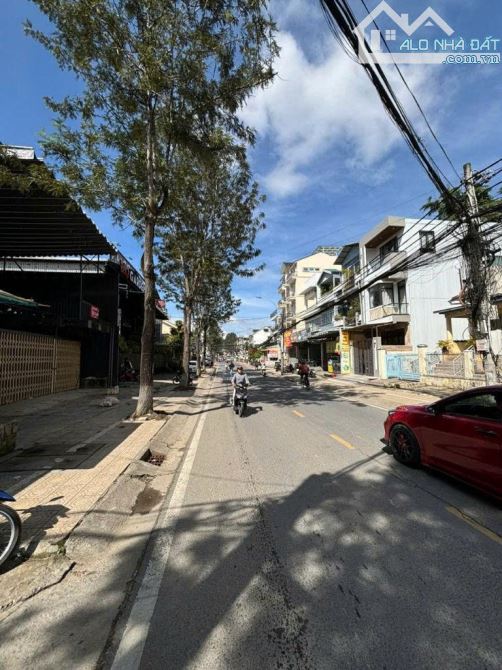 BÁN ĐẤT HOÀNG DIỆU P5 ĐÀ LẠT - 302M2, HẺM XE MÁY, TRUNG TÂM - 16 TỶ - 4
