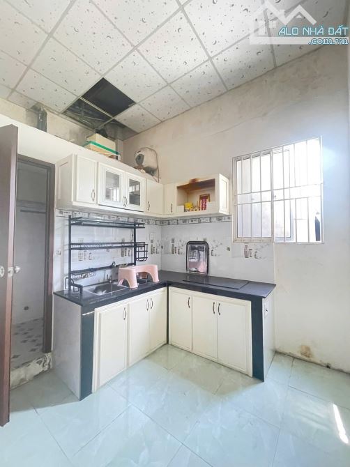 🔥 NHÀ 2.5 TẦNG MẶT TIỀN ĐƯỜNG LÊ ĐỘ  ✅ Dt 61m2 ngang 4.25m - 4