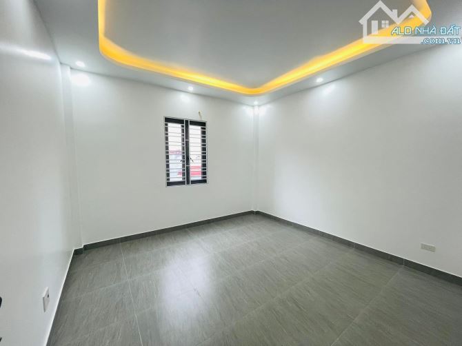💥 NHÀ 3 TẦNG – GIÁ CHỈ 2 TỶ 150 TRIỆU – TRUNG TÂM TÔ HIỆU – HƯỚNG ĐÔNG - 4