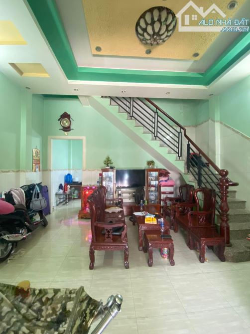 Hẻm ô tô nhà 1 đời chủ Mã Lò BHHA Bình Tân 2 tầng 142m2 ( 12 x 12 ) chỉ 7.8 tỷ - 4