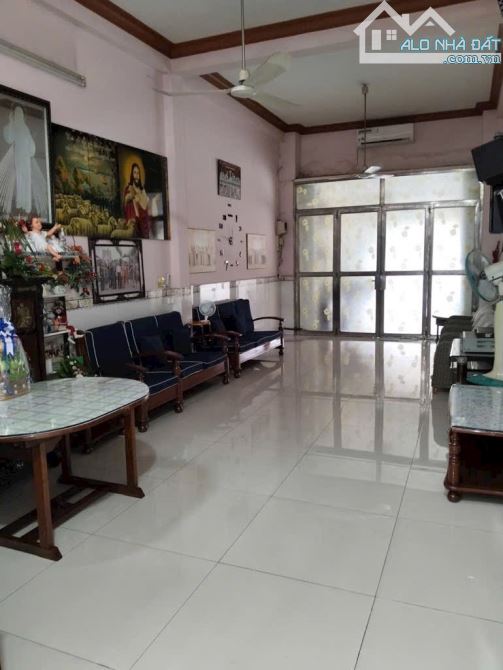 MẶT TIỀN NGÃ TƯ TRUNG CHÁNH QUỐC LỘ 22 VỊ TRÍ ĐẸP 90M2 CHỦ CẦN BÁN GẤP - 4