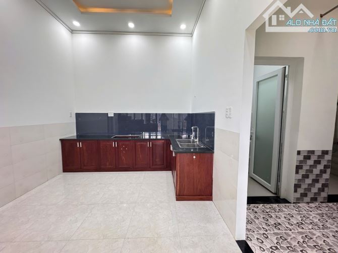NHÀ GÓC 2 MẶT TIỀN - HẺM 473 YMOAN – GIÁ CHỈ 2 TỶ 590 TRIỆU - 4
