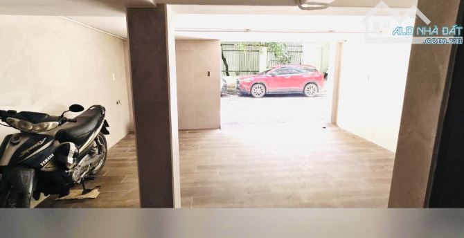 Bán nhà mặt phố Nguyễn Công Hoan. 75m2 x 5T, MT 5,5m. Sau nhà ngõ oto. 36,39 tỷ. - 4