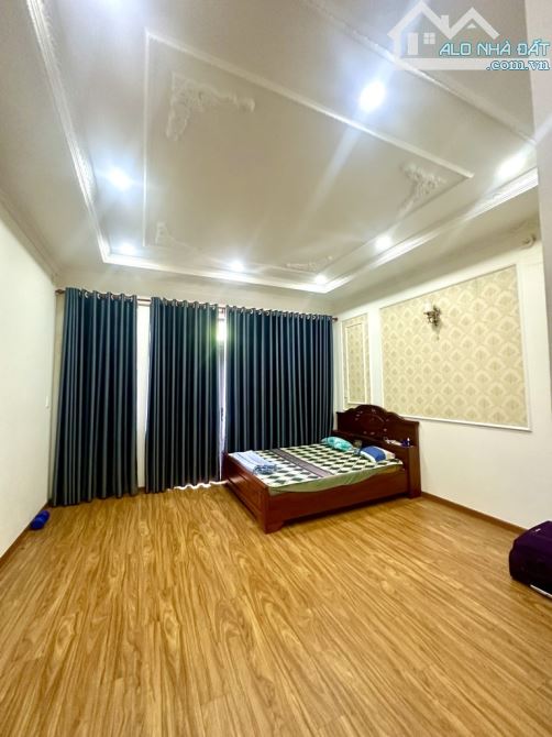 Khu VIP đường Trần Thị Trọng ( Cống Lở), nhà 5 tầng, 4,2x19m nhỉnh 9 tỷ - 3