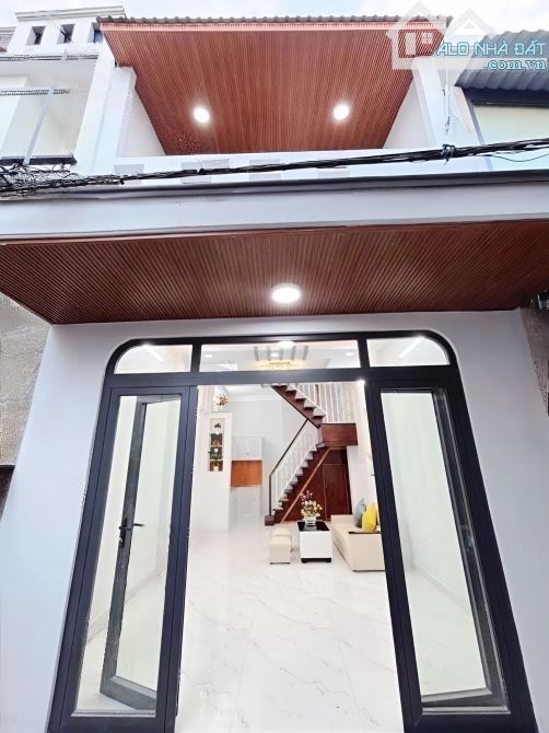 HẺM 3G TÂN HÒA ĐÔNG CHIẾN LƯỢC 3 TẦNG 4M8M Sát BỐN XÃ Chỉ 3.85 TỶ - 4