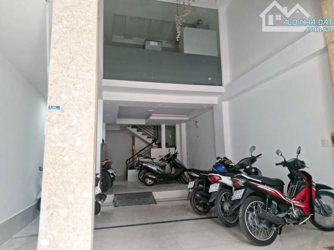 NHÀ ĐƯỜNG SỐ NGUYỄN THỊ THÂP,TÂN QUY, QUẬN 7, NGANG 5M, 6 TẦNG, NHỈNH 22 TỶ DÒNG TIỀN 60TR - 4