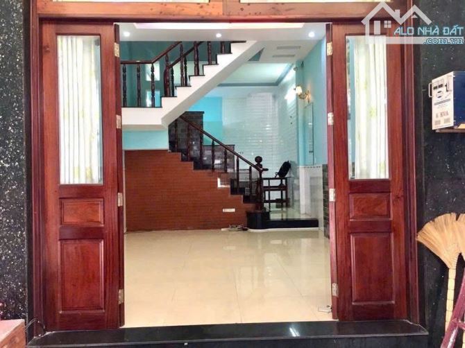 cho thuê nhà nguyên căn ngay bốn xã - 5