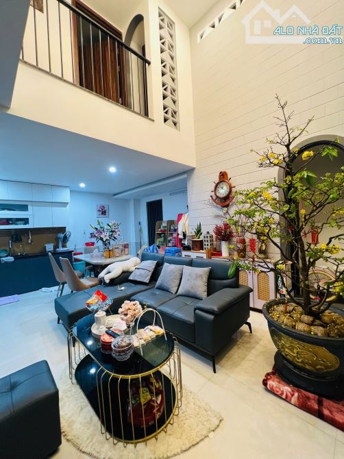 🏠 BÁN NHÀ 3 tầng 2 MẶT TIỀN 5m5   Lê Thị Tính - 5