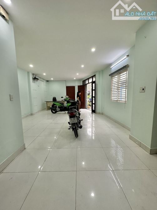 MẶT TIỀN NGUYỄN NGỌC LỘC  Q10 - NGAY TRƯỜNG QUỐC TẾ VIỆT ÚC - 80M2 - 2 TẦNG CHỈ 7.9 TỶ - 5