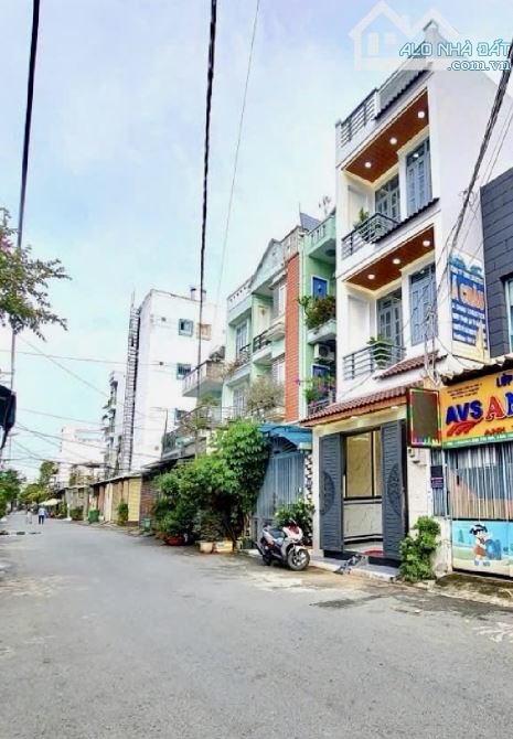 🏡 Nhà Cấp 4, DT 80m² (4.4x19.5m) đường NGUYỄN THỊ BÚP, phường HIỆP THÀNH, Q12,Hẻm 5m💰4tỷ - 5