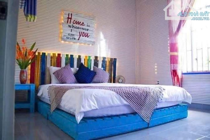 Nhà 3 tầng đường ô tô Lại Thế, đã làm Homestay giá bán chỉ 2,65 tỷ - 5