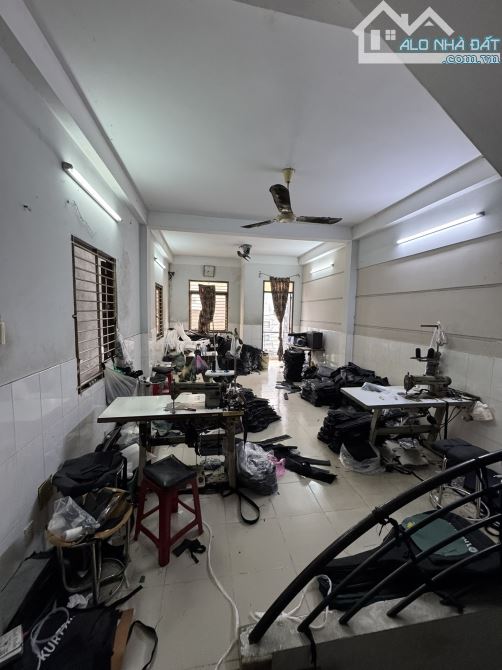 Chính Chủ Cho Thuê Nhà Nguyên Căn – 80m², 3 Tầng, Tân Phú - 5